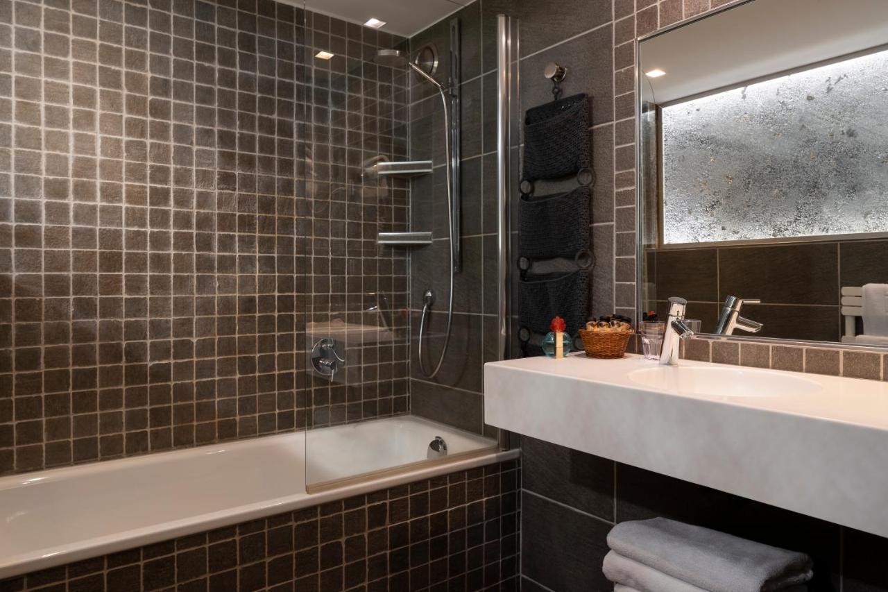 Hotel Cote Brune เลส์เดอซาลป์ ภายนอก รูปภาพ