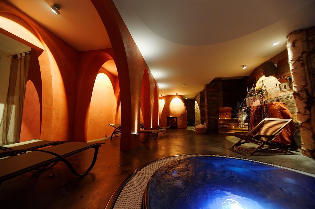 Hotel Cote Brune เลส์เดอซาลป์ ภายนอก รูปภาพ