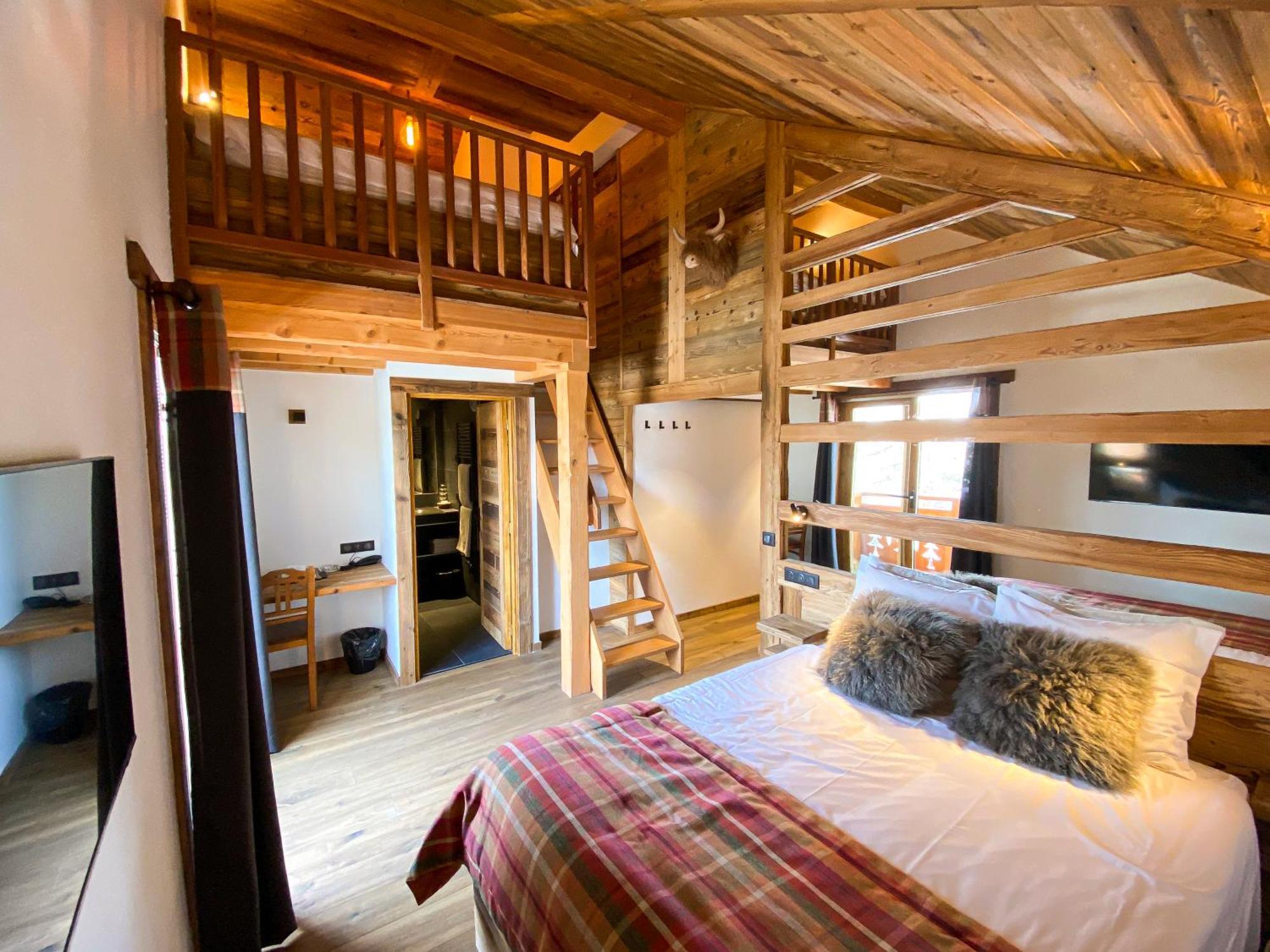Hotel Cote Brune เลส์เดอซาลป์ ภายนอก รูปภาพ